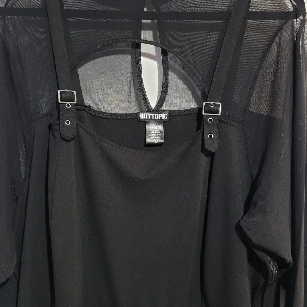 HOT TOPIC MESH AND BUCKLE STRAP GOTH DRESS EUC 4X - Picture 9 of 9